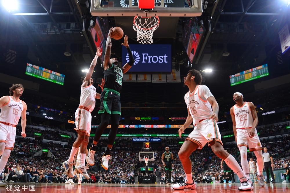 赛中的表现 赛中的表现