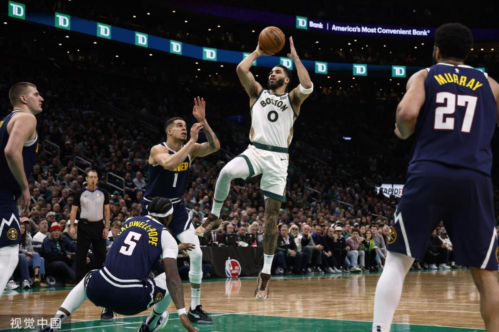 更加不确定 更加不确定