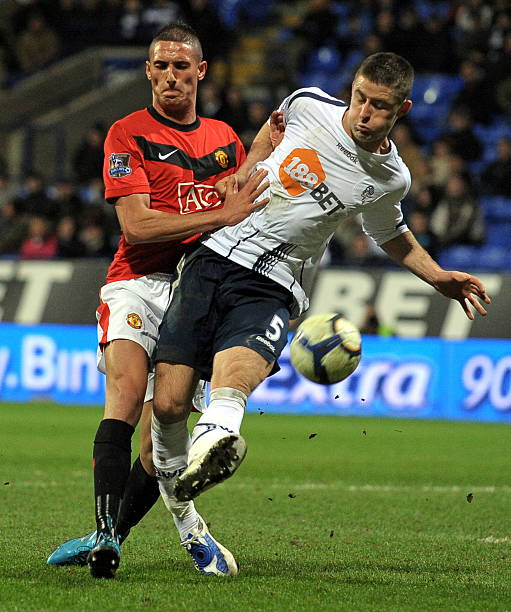 却并不是球 却并不是球